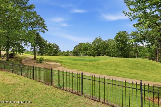 95 Woodlands Green Drive, Brandon, MS 39047