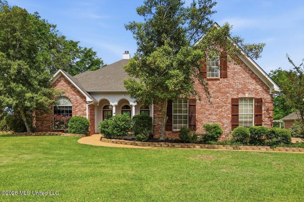 95 Woodlands Green Drive, Brandon, MS 39047