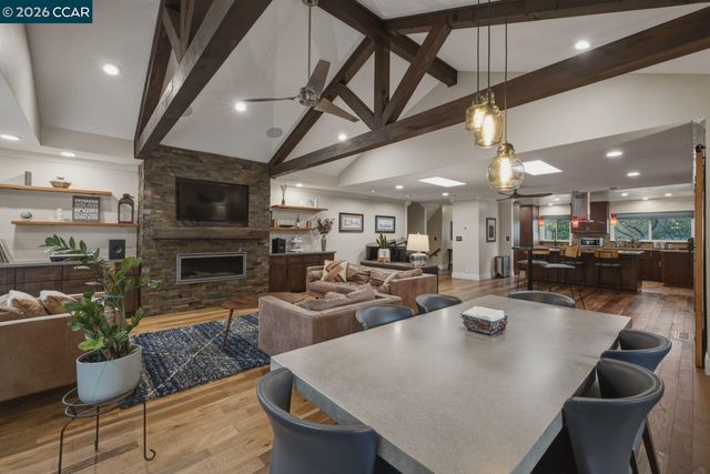 917 Hamilton Dr, Pleasant Hill, CA 94523