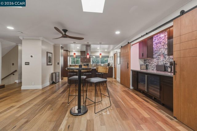 917 Hamilton Dr, Pleasant Hill, CA 94523