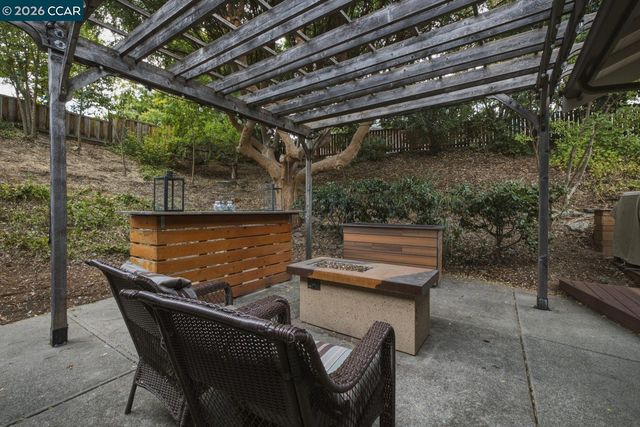 917 Hamilton Dr, Pleasant Hill, CA 94523
