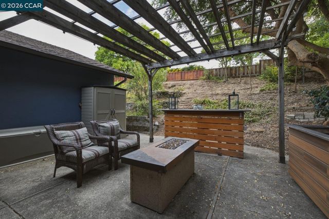 917 Hamilton Dr, Pleasant Hill, CA 94523