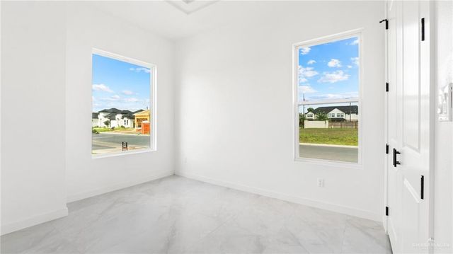 704 Sonny Drive, San Juan, TX 78589