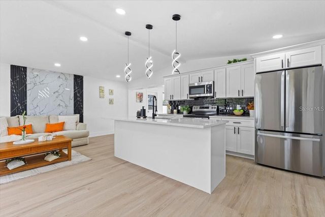 8816 ASHMAN ROAD, Riverview, FL 33578