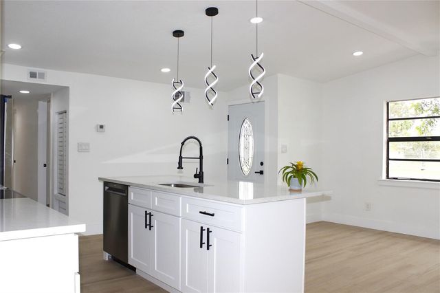 8816 ASHMAN ROAD, Riverview, FL 33578