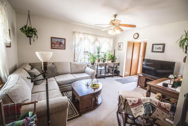 12209 Cathedral AVENUE, Wauwatosa, WI 53226