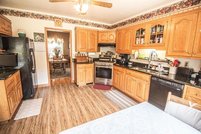 12209 Cathedral AVENUE, Wauwatosa, WI 53226