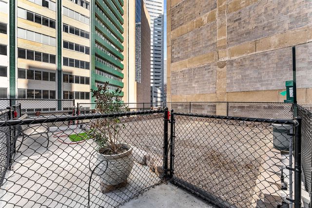 1505 Elm Street 1003, Dallas, TX 75201