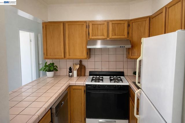 801 Franklin St 711, Oakland, CA 94607