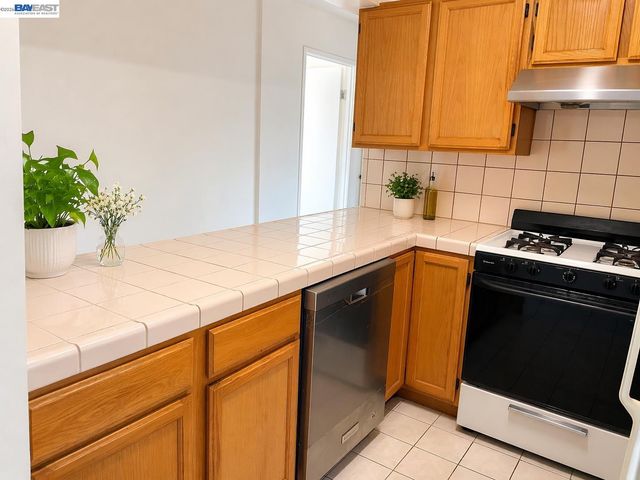 801 Franklin St 711, Oakland, CA 94607