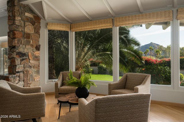 7224 N LAKESIDE Lane, Paradise Valley, AZ 85253