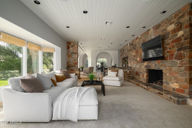 7224 N LAKESIDE Lane, Paradise Valley, AZ 85253