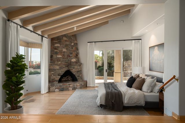 7224 N LAKESIDE Lane, Paradise Valley, AZ 85253