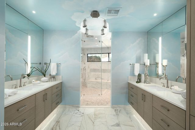 7224 N LAKESIDE Lane, Paradise Valley, AZ 85253