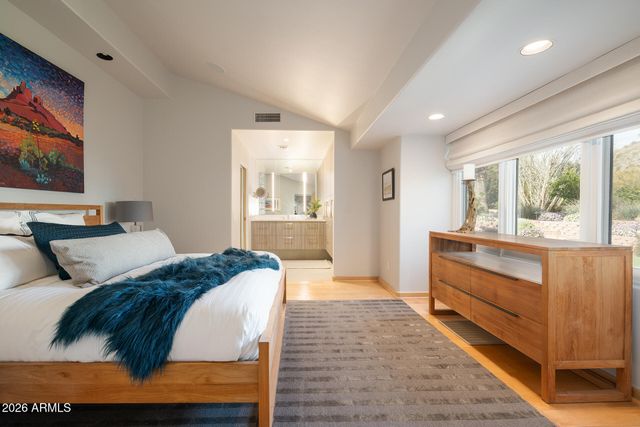 7224 N LAKESIDE Lane, Paradise Valley, AZ 85253