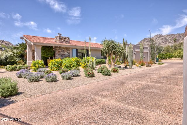 7224 N LAKESIDE Lane, Paradise Valley, AZ 85253