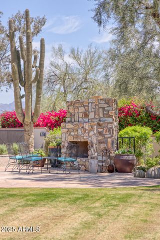 7224 N LAKESIDE Lane, Paradise Valley, AZ 85253