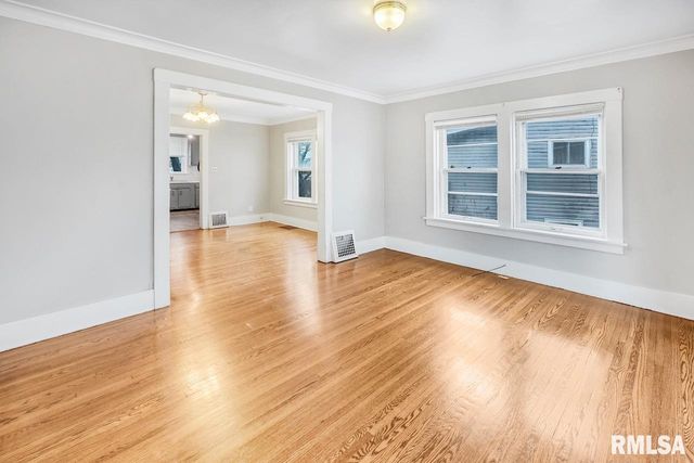 1803 W MAIN Street, Peoria, IL 61606