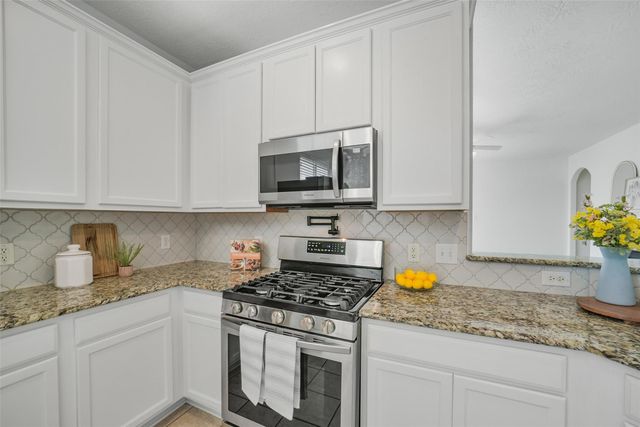 31607 Summit Springs Lane, Spring, TX 77386