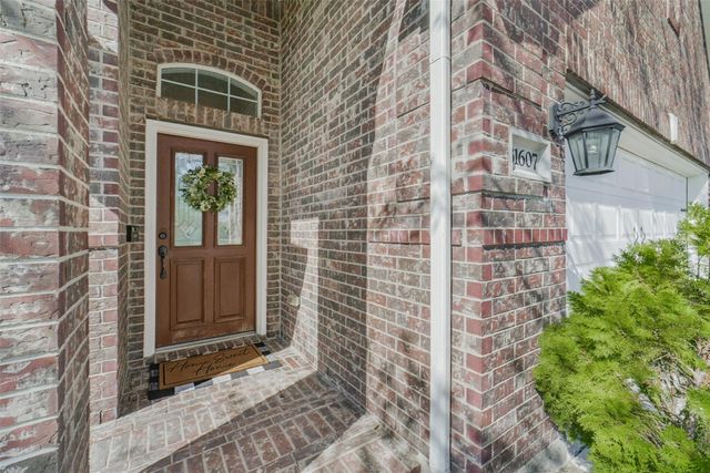 31607 Summit Springs Lane, Spring, TX 77386