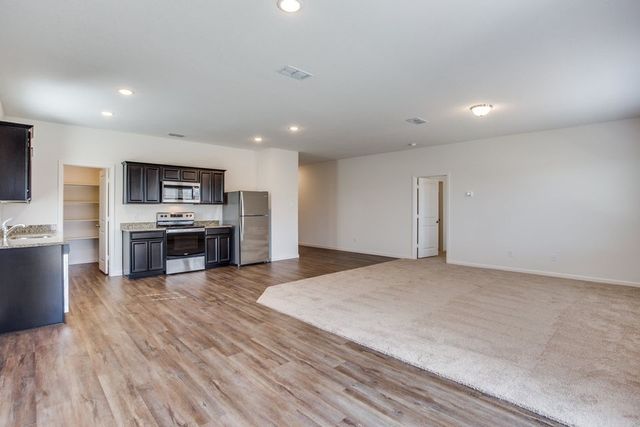 1815 Wolf Run, Anna, TX 75409