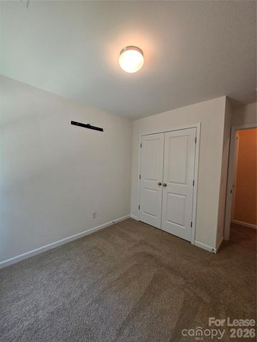 9138 Bradstreet Commons Way, Charlotte, NC 28215