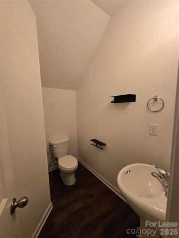 9138 Bradstreet Commons Way, Charlotte, NC 28215