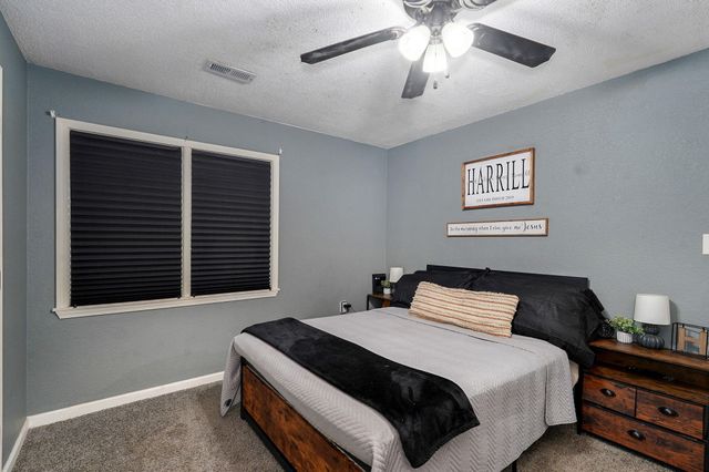 425 W Aldrich Road, Bolivar, MO 65613