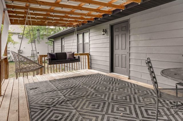 425 W Aldrich Road, Bolivar, MO 65613