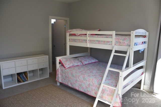 916 Westbrook Drive B, Charlotte, NC 28202