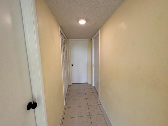 901 Cypress Terrace 103, Pompano Beach, FL 33069
