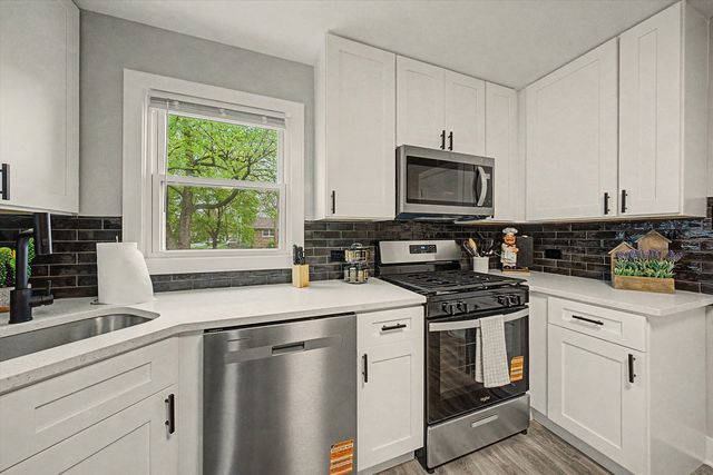 14701 Beachview Terrace, Dolton, IL 60419