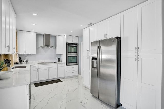 477 SE 17th Terrace, Deerfield Beach, FL 33441