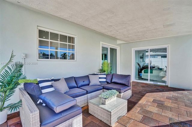 477 SE 17th Terrace, Deerfield Beach, FL 33441