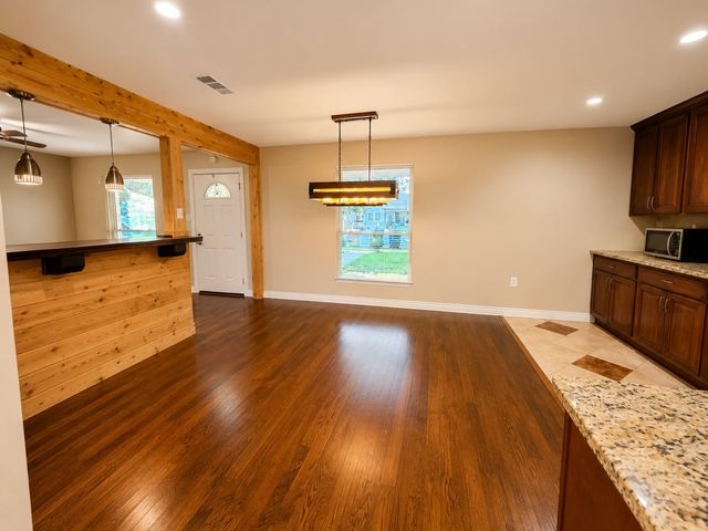 1126 Wilbur Street, Dallas, TX 75224