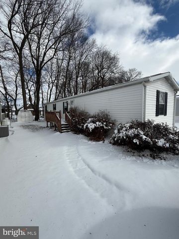 122 DAWN ST, Quarryville, PA 17566