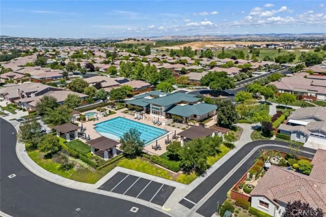 2563 Clubhouse, Paso Robles, CA 93446