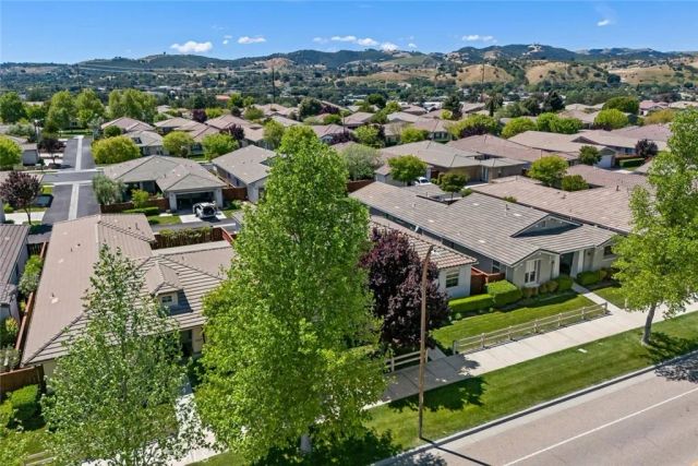 2563 Clubhouse, Paso Robles, CA 93446