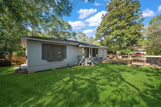 412 Dunnam Avenue, Cleveland, TX 77327