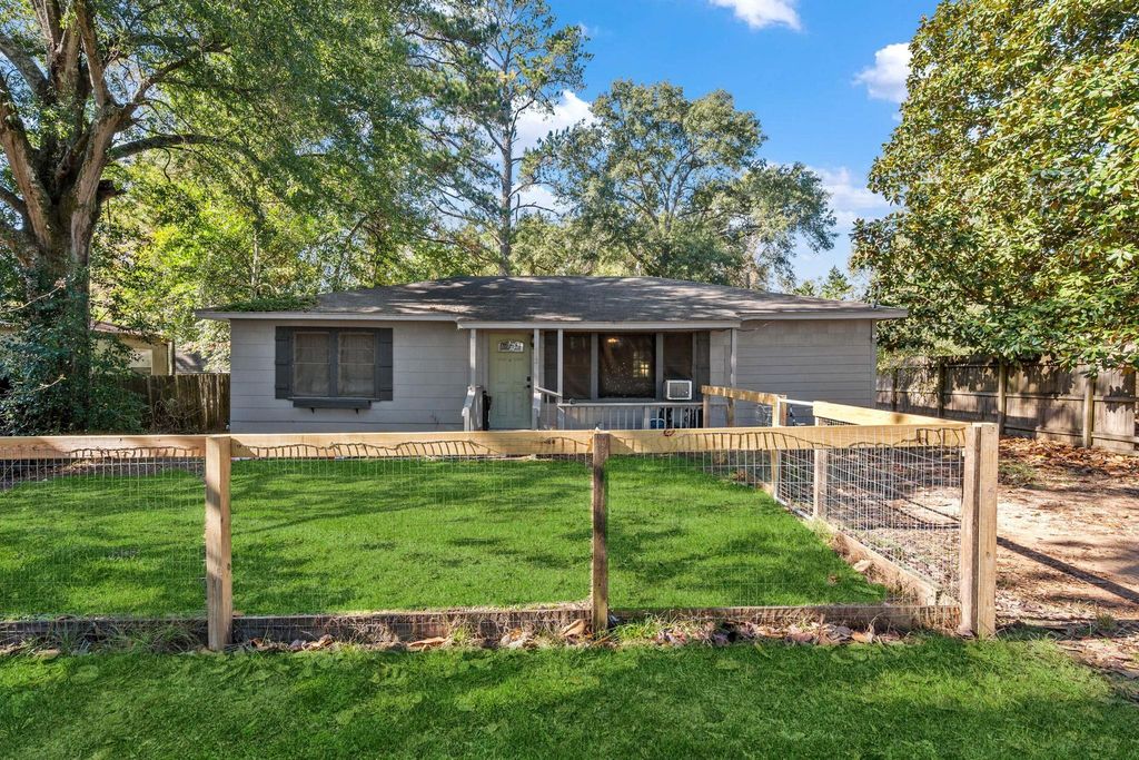 412 Dunnam Avenue, Cleveland, TX 77327