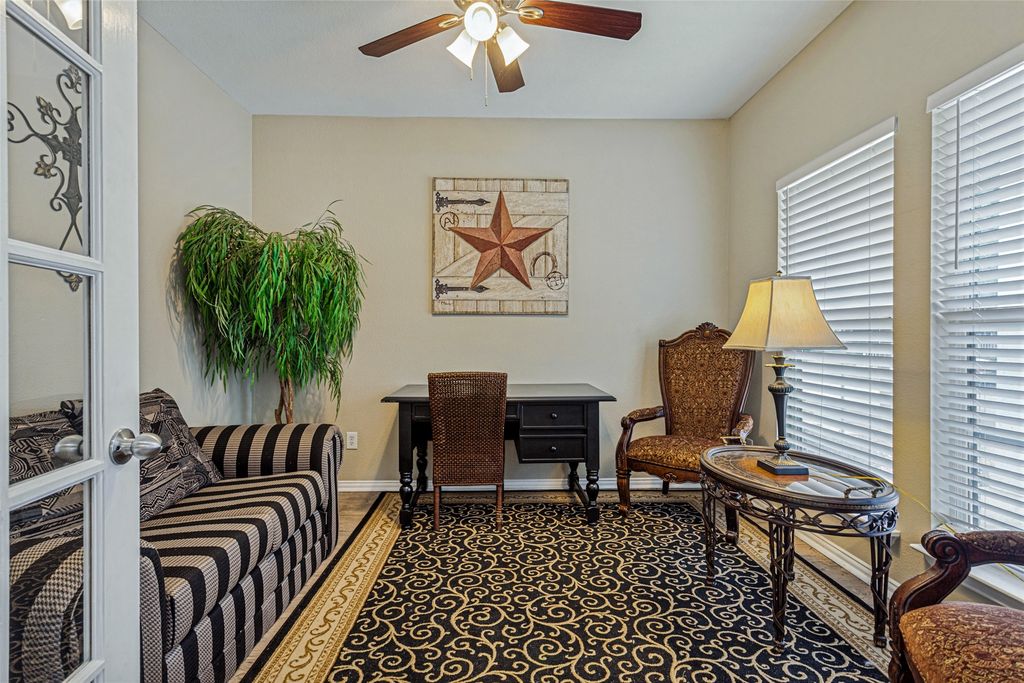 10216 Franklin Drive, Providence Village, TX 76227 — photo 4