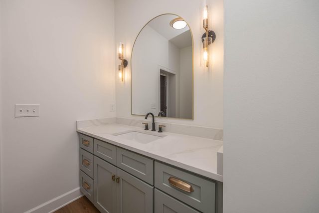 324 Scott Avenue, Paris, KY 40361