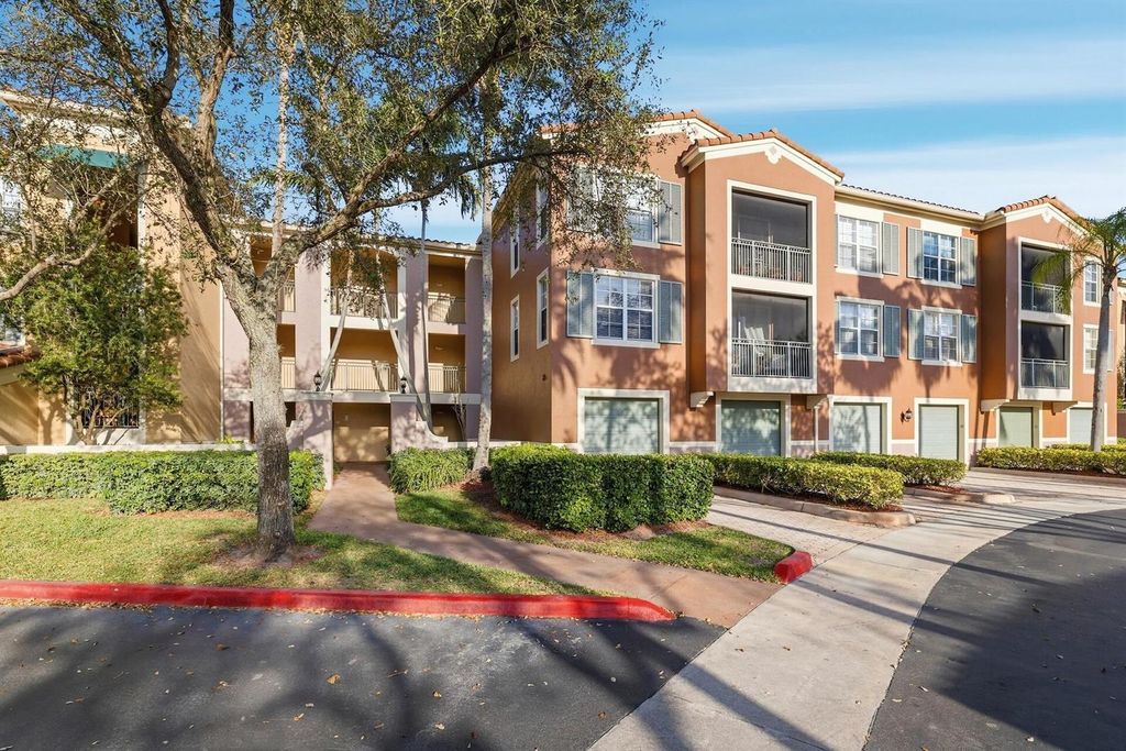 11750 Saint Andrews Place 302, Wellington, FL 33414