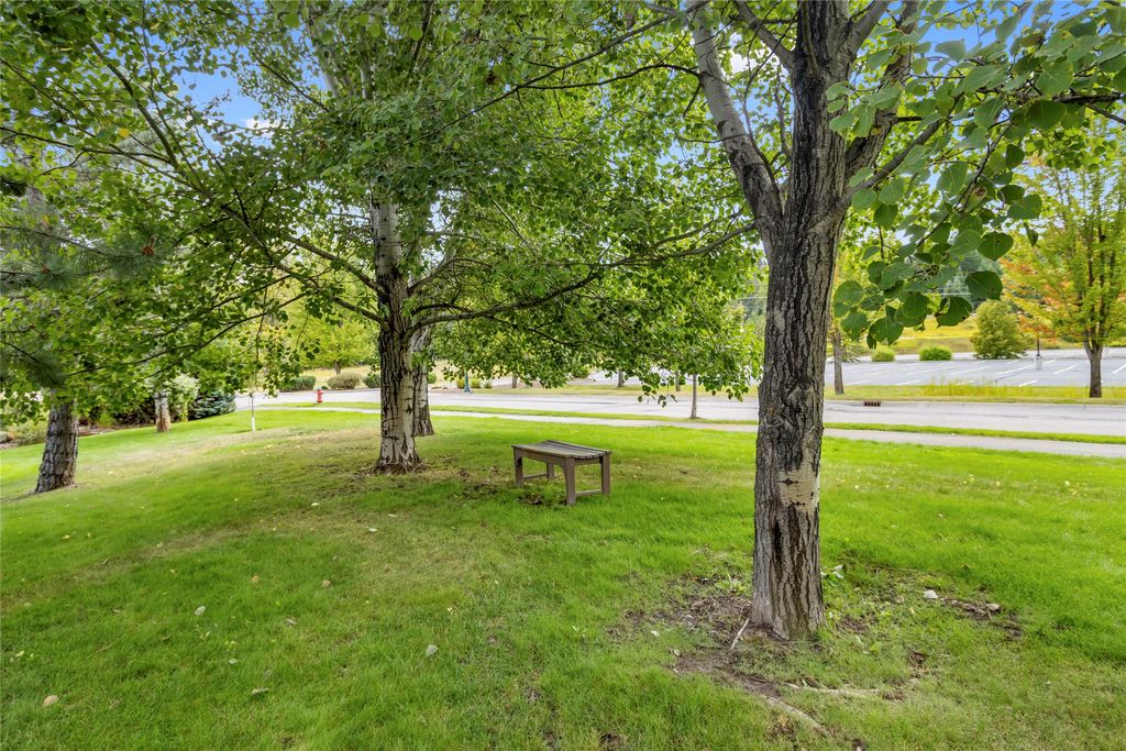 6104 Monterra Avenue A, Whitefish, MT 59937 photo 4