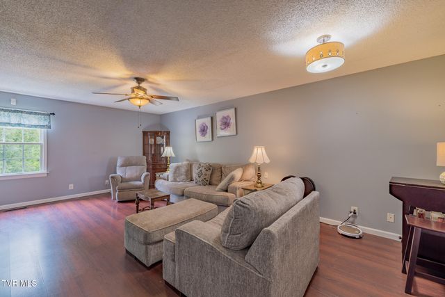 152 Gray Station Road Apt 40, Gray, TN 37615