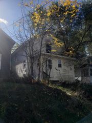 2603 E Ganson Street, Jackson, MI 49202