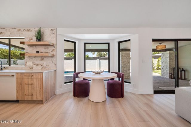 10012 N 76TH Place, Scottsdale, AZ 85258