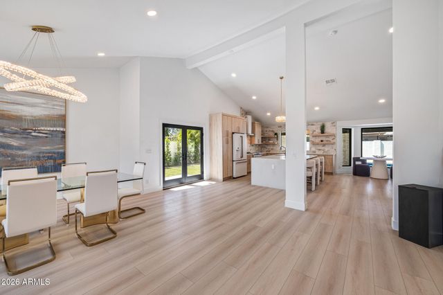 10012 N 76TH Place, Scottsdale, AZ 85258