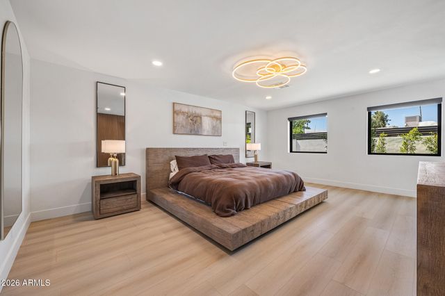 10012 N 76TH Place, Scottsdale, AZ 85258