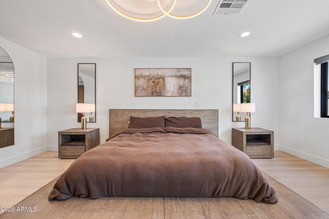 10012 N 76TH Place, Scottsdale, AZ 85258